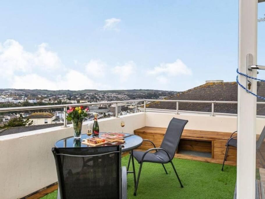 Appartement Number 7 Torquay Stunning Sea Views Extérieur photo